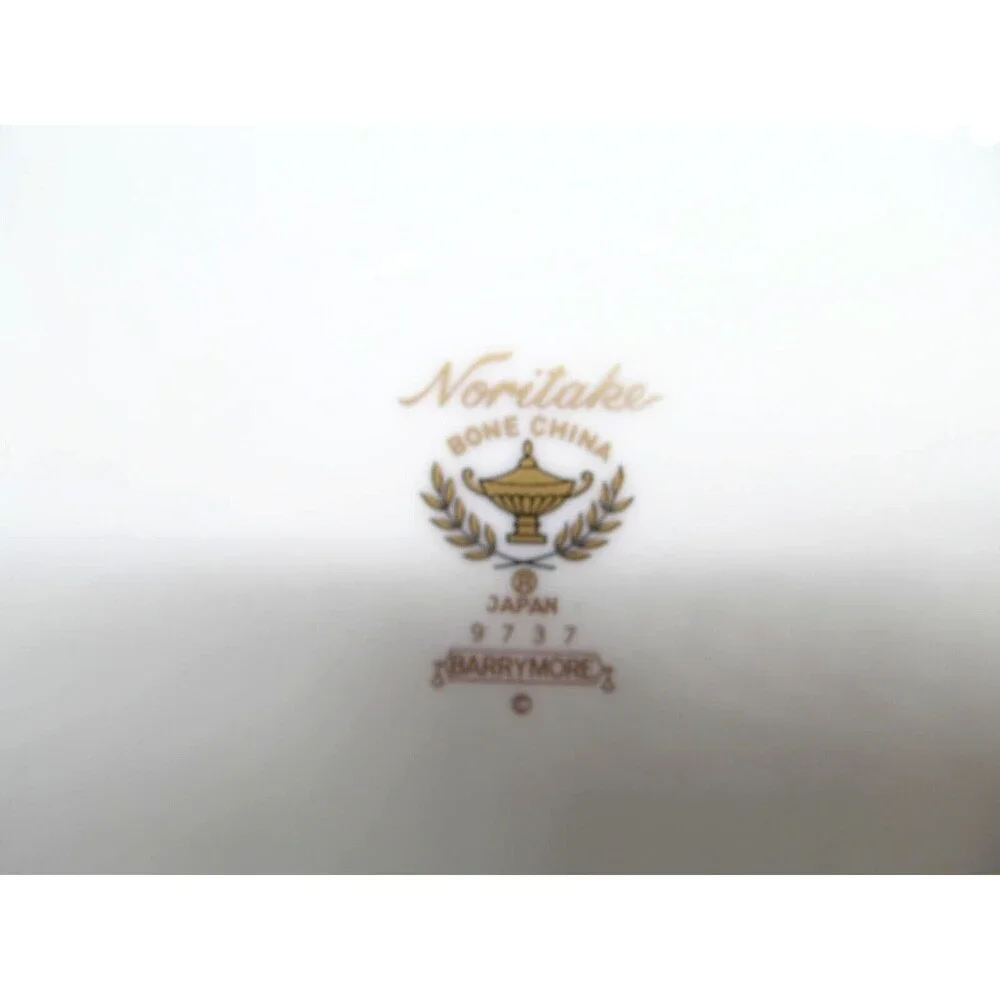 Noritake Barrymore #9737 Set Of 2 Vintage 8 1/4